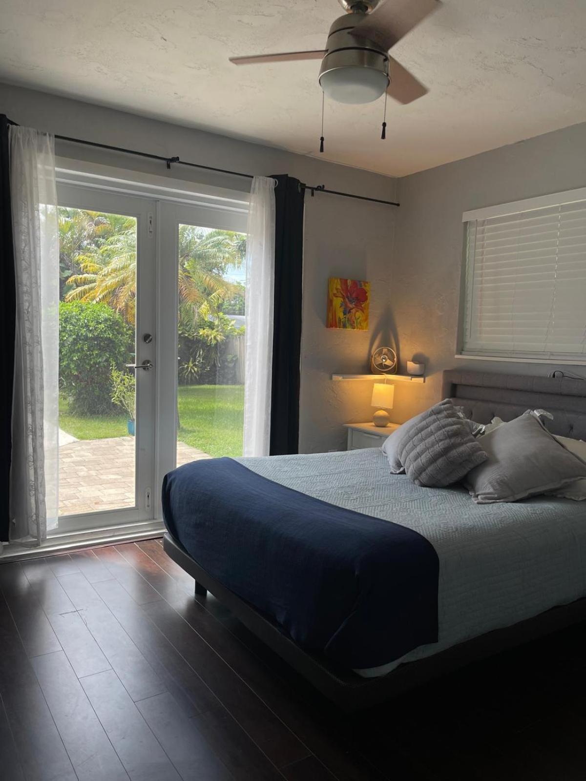 Pool House Resort Heated Swimming Pool Family Getaway Cutler Bay Exterior photo